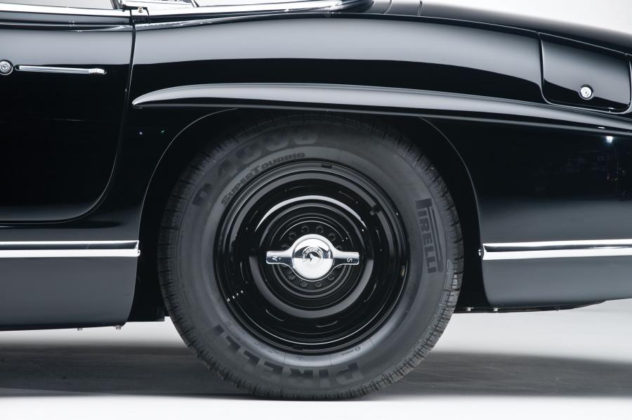  Mercedes-Benz 300 SL Roadster 1960 года  (фото 16 из 60)